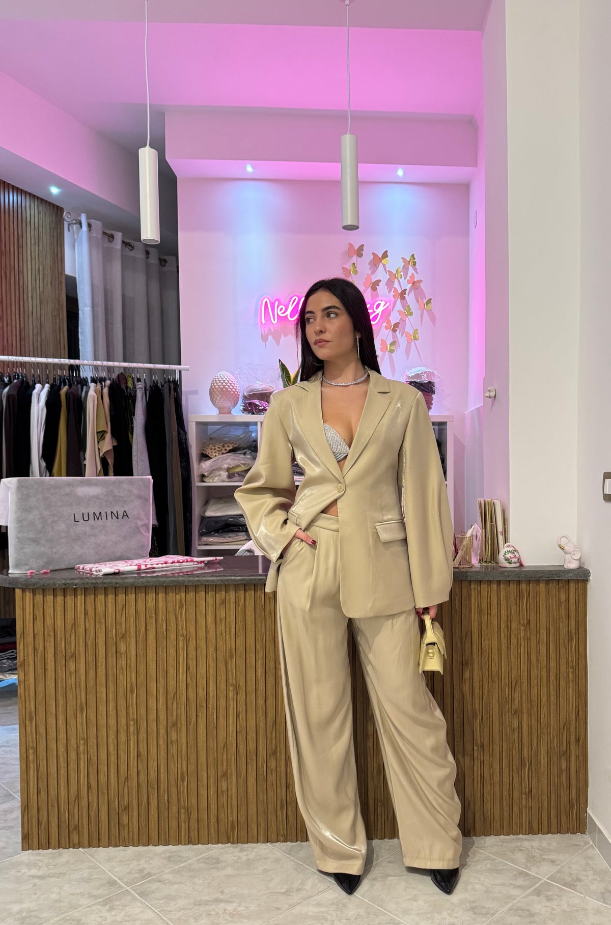 tailleur luminoso LUMINA