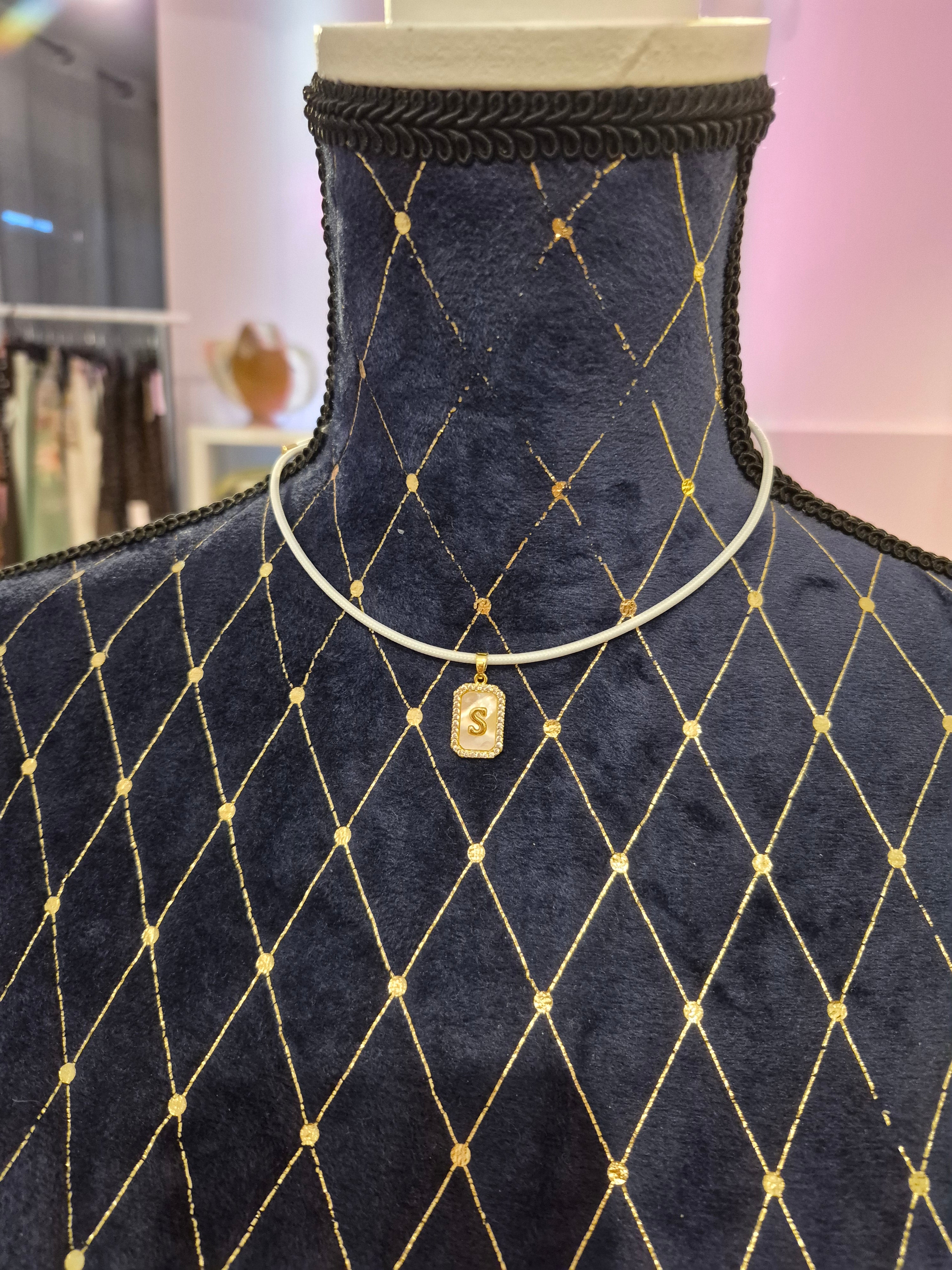 Collana calamita