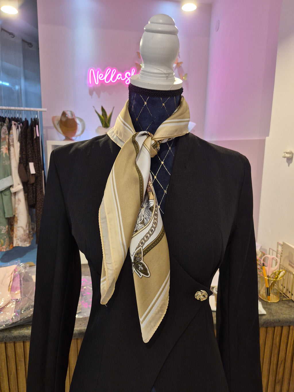 Foulard fiorato