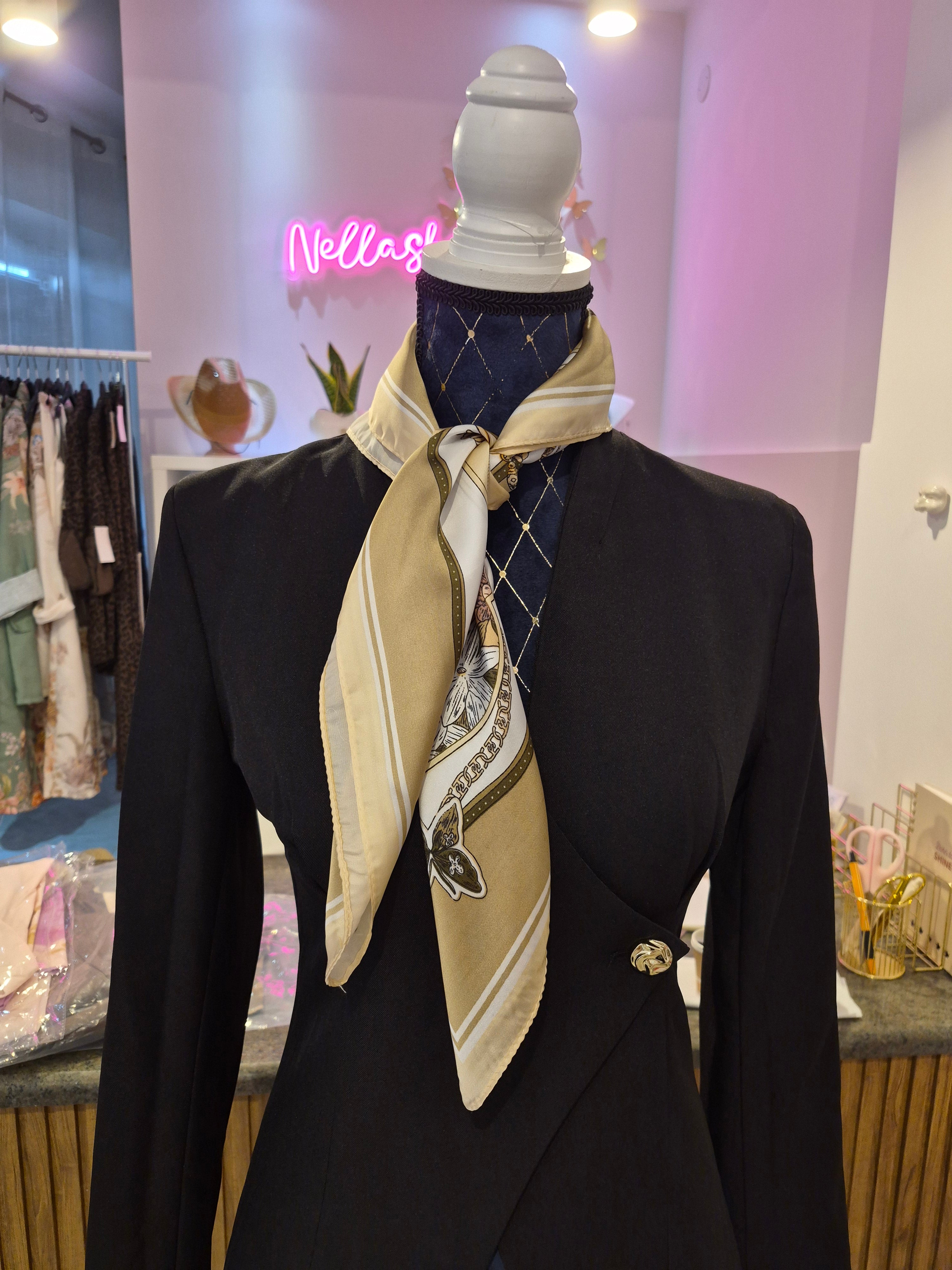 Foulard fiorato