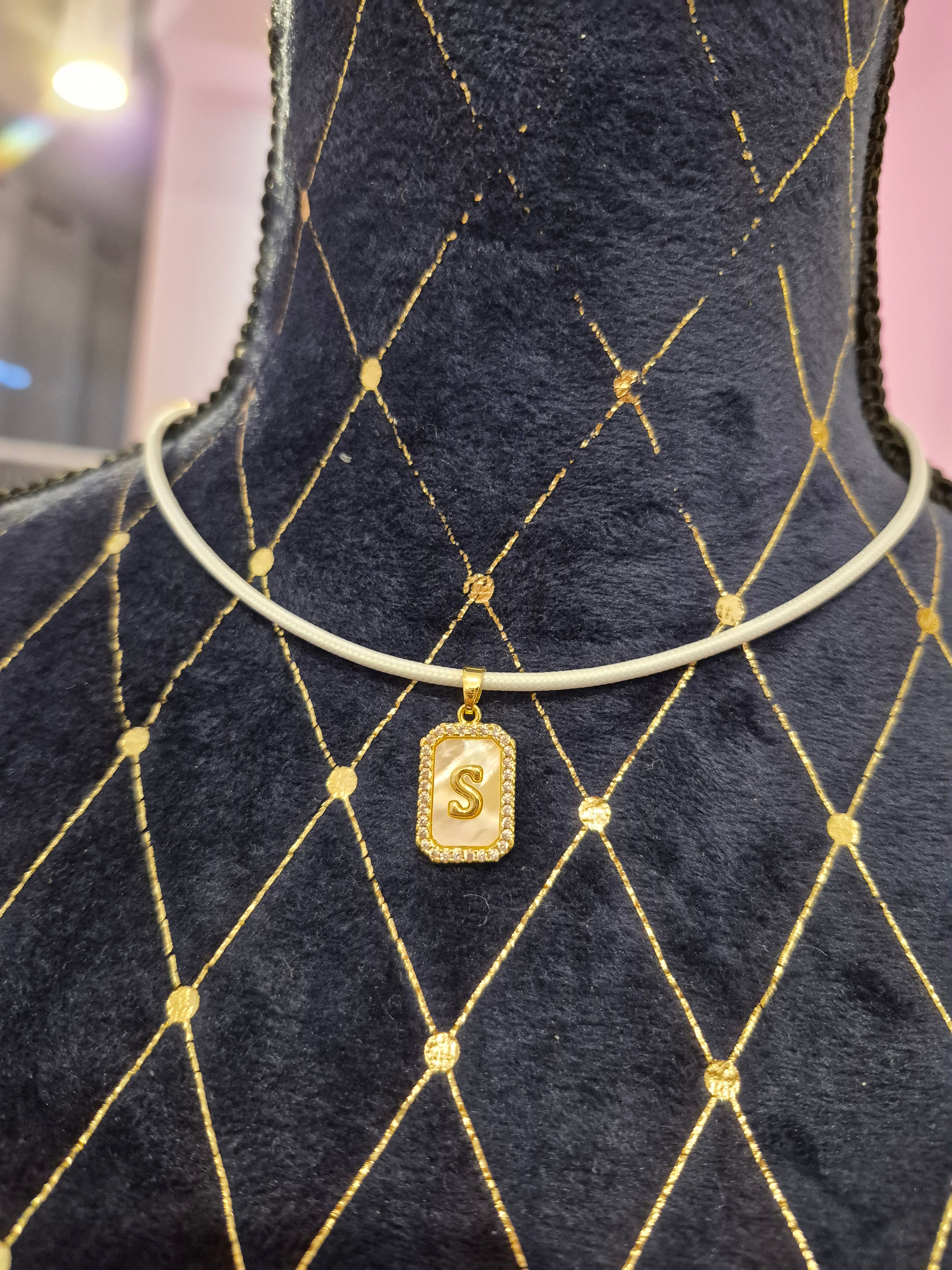 Collana calamita