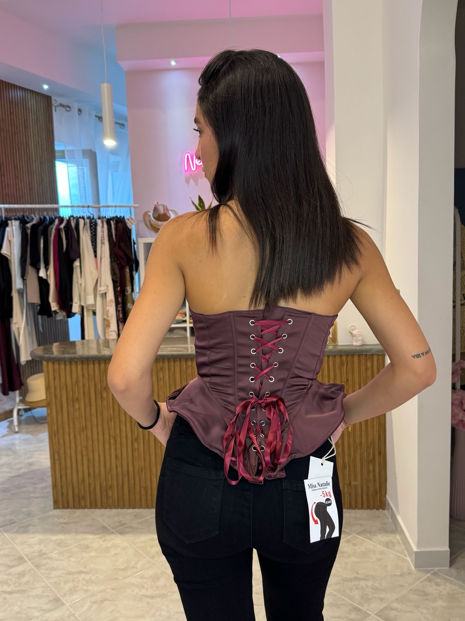Corsetto a punta